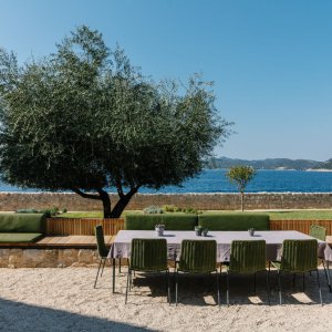 17593 Vb2lpd7q. Orig