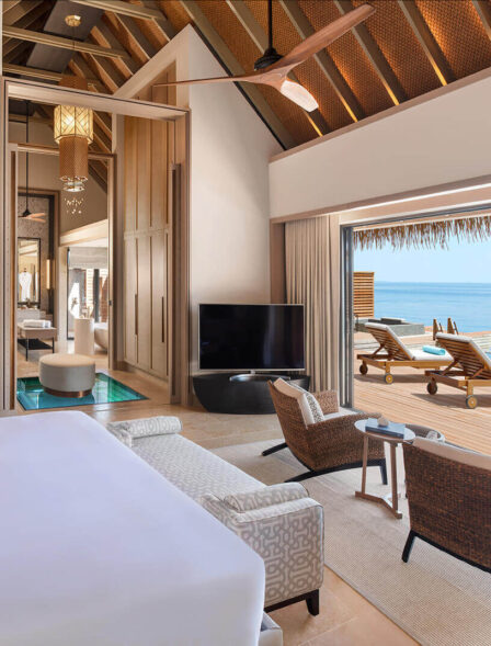 18383_waldorfastoriamaldivesithaafushithreebedroomoverwatervillabedroom_orig-1.jpg