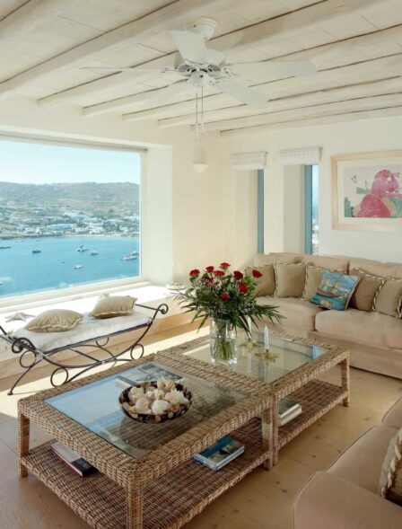 7382_lux1194gr109677villa-tanzanite-lounge_orig-1.jpg
