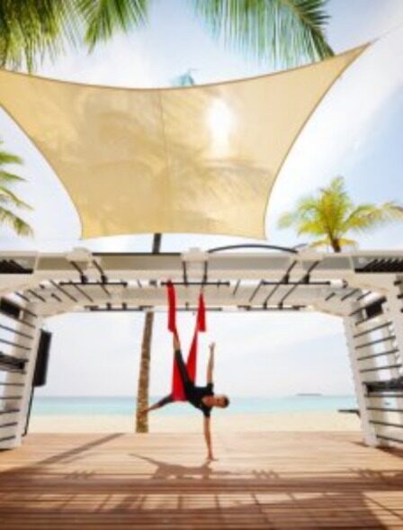 15922_oneandonlyreethirahsportsandactivitiesoutdoorfitnessaerialyoga2mr_orig